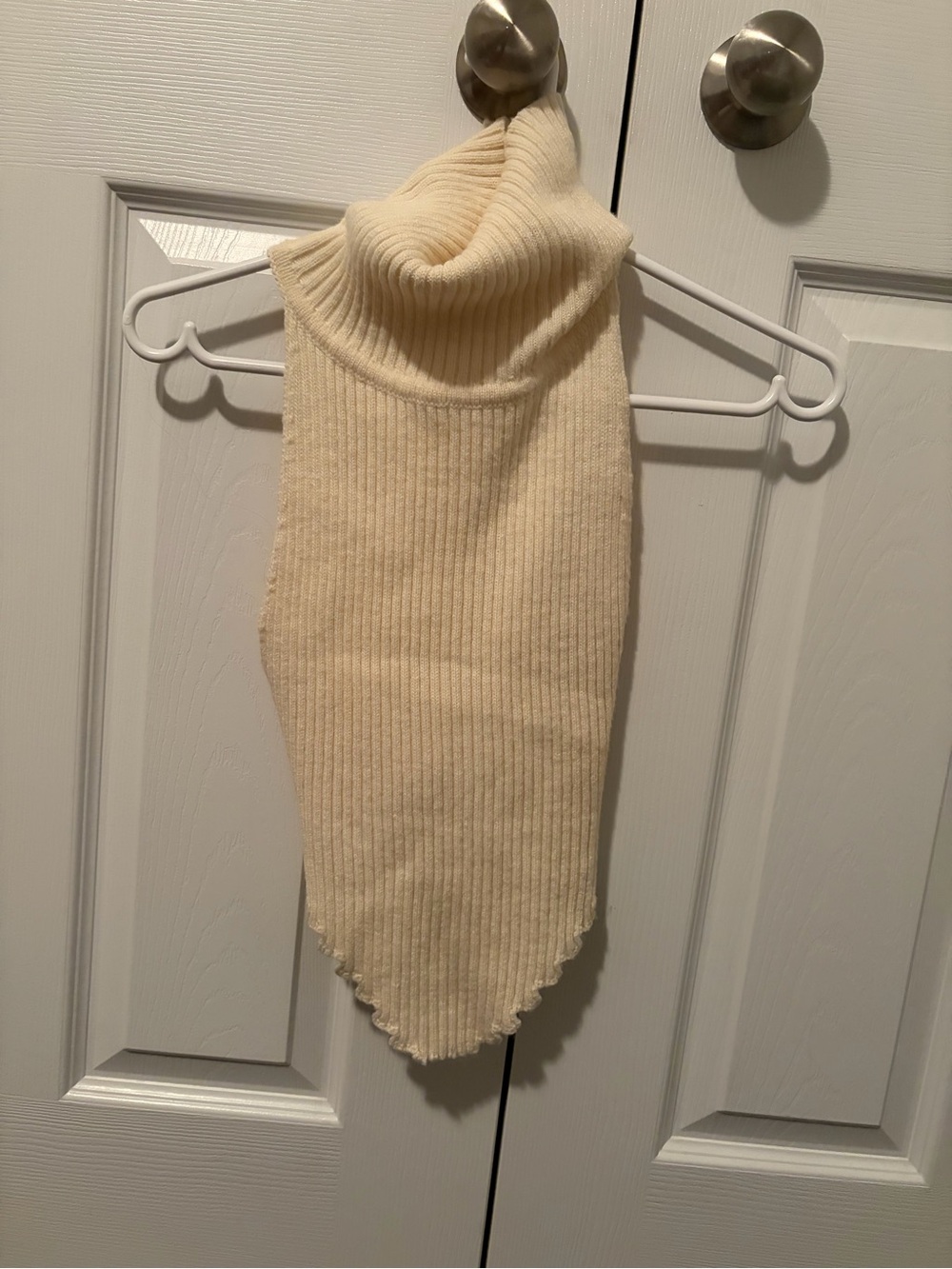 Cream Ribbed Turtleneck crop top